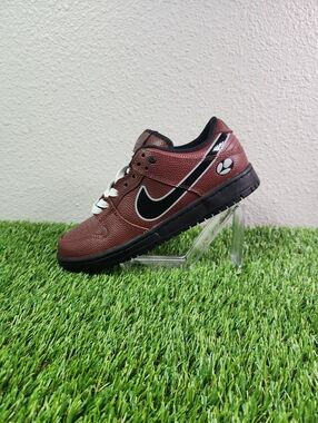 Nike SB Dunk Low Pro X Limousine Football Size 6.5 Men's